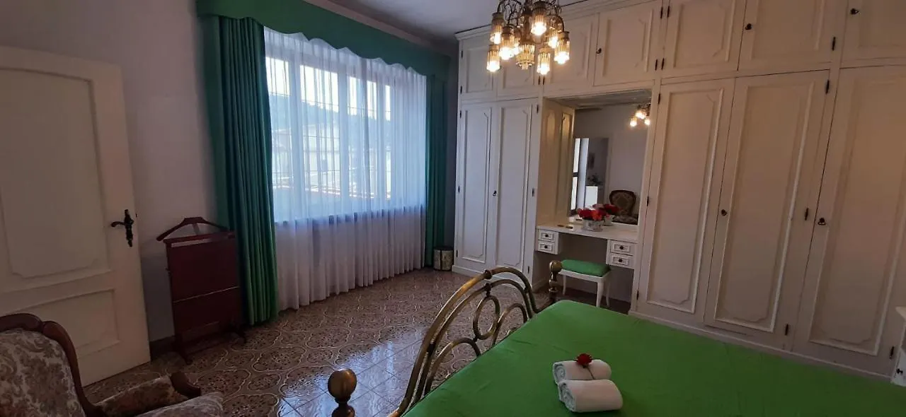 Hotel Sa Prenda E Oro Ula Tirso Affittacamere