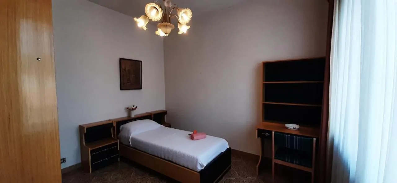 Hotel Sa Prenda E Oro Ula Tirso